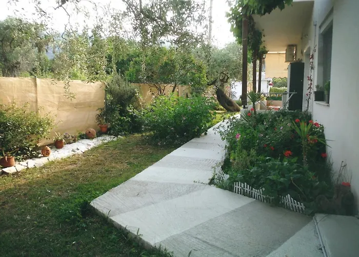 Port Pet Friendly 3* Liménasz